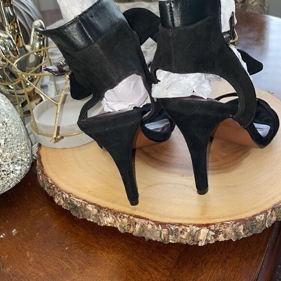 Report Signature Zany Suede Bow Heel, Sz 8.5 - Picture 4 of 5